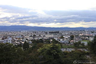 鶴ヶ城の絶景スポット写真（2）class=