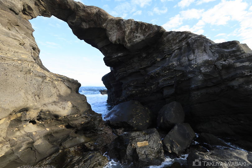 城ヶ島　馬の背洞門の絶景スポット写真（1）
