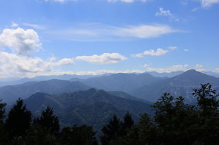 埼玉県県民の森　丸山山頂展望台の絶景スポット写真（2）class=
