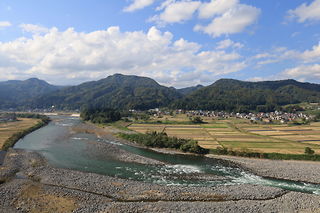 信濃川の展望地の絶景スポット写真（1）class=