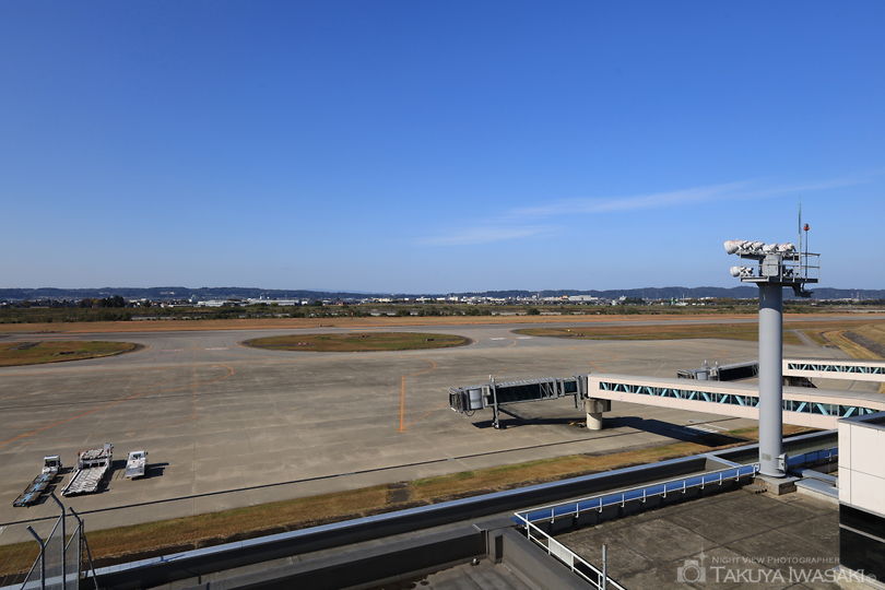 富山空港 展望デッキの絶景スポット写真（1）