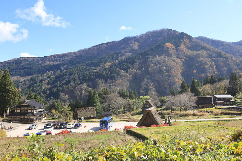 相倉合掌造り集落 展望台の絶景スポット写真（1）