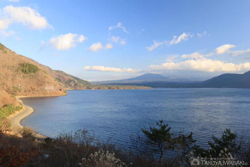 本栖湖展望公園の絶景スポット写真（2）