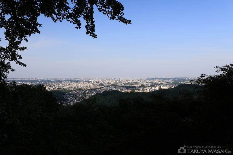 高尾山 金比羅台展望台の絶景スポット写真（1）